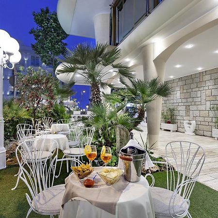 רימיני Ariminum Hotel מראה חיצוני תמונה