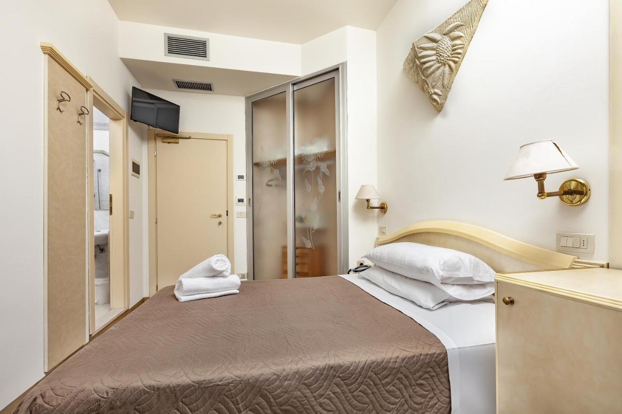 רימיני Ariminum Hotel מראה חיצוני תמונה