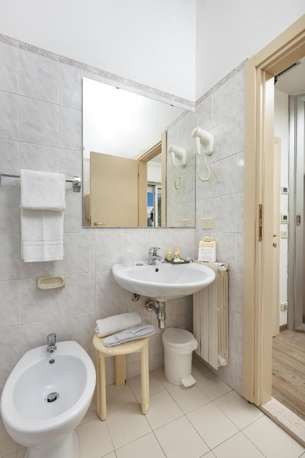 רימיני Ariminum Hotel מראה חיצוני תמונה